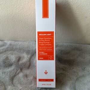 Brand New and Never Opened. Sicilian Light from Skin&CO